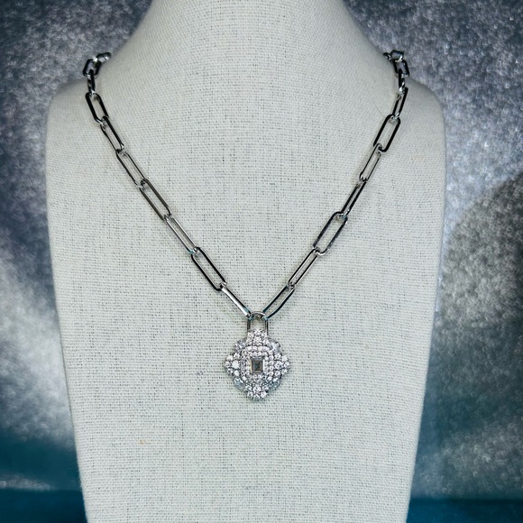 Bomb Party Cubic Zirconia Cluster Padlock Pendant Necklace New - Picture 3 of 6